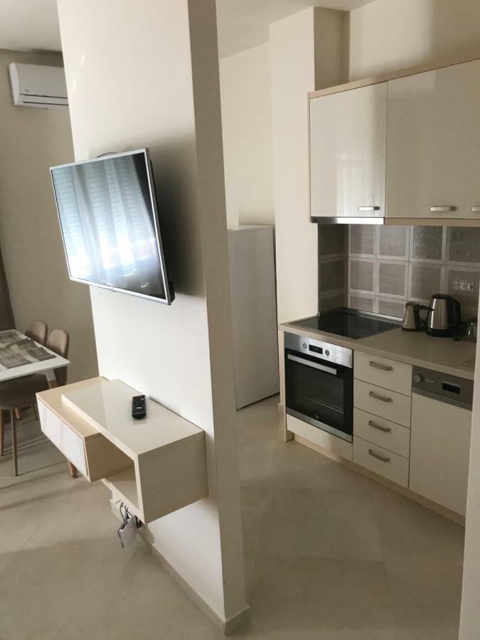 Apartments Tomic Bečići Eksteriør bilde